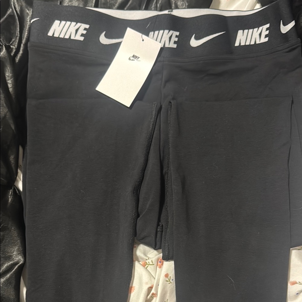 Nike women Black Leggings